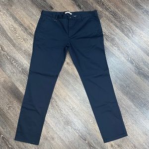 Mens Blue Zara Basic Collection dress / chino / khaki type pants - Size 38